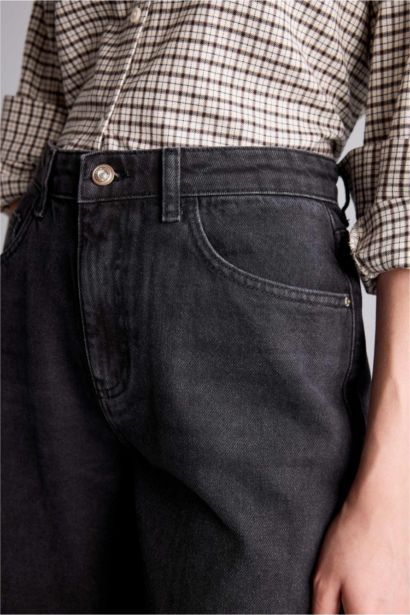 Straight Fit Yüksek Bel Jean Pantolon