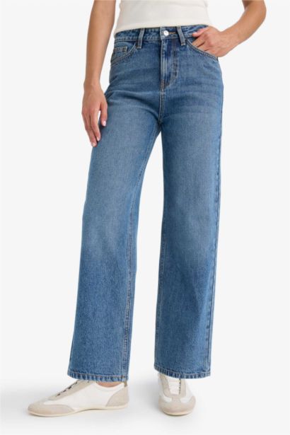 Straight Fit Regular Hem Denim Trousers