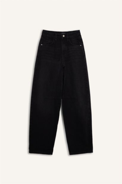 بنطلون جينز باجي طويل بخصر مرتفع وساق مستقيمة