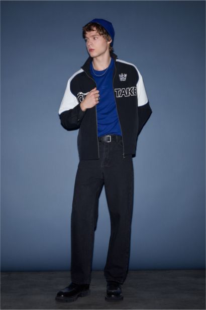 Baggy Fit Wide Leg Jeans