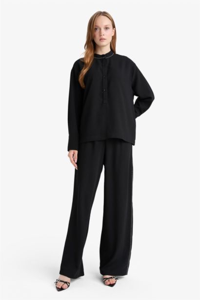 Wide Leg Crepe Trousers