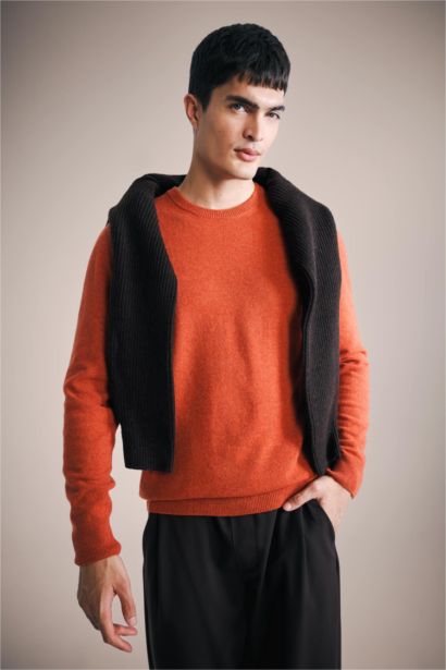 Standard Fit Crew Neck Knitwear Pullover