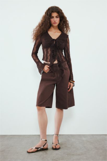 Normal Waist Short Leg Gabardine Bermuda Shorts