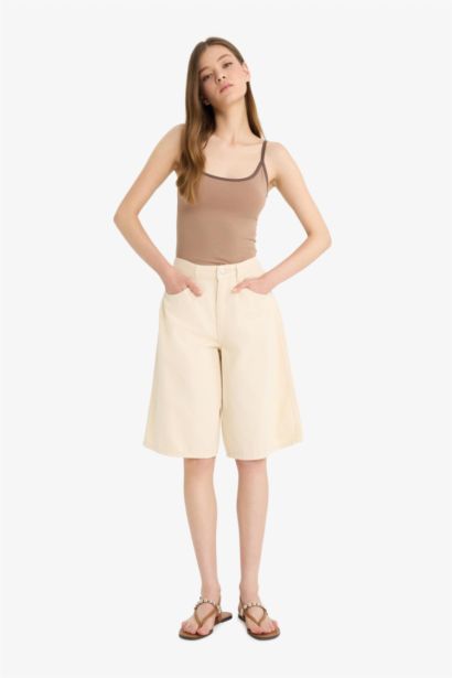 Normal Waist Short Leg Gabardine Bermuda Shorts