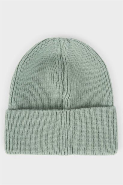 Kadın Dokuma Etiketli Triko Bere