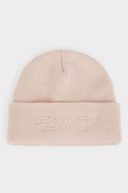 Kadın Nakışlı Bere