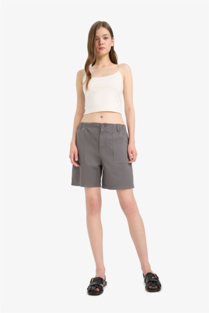 Gabardine Normal Waist Short Leg Shorts