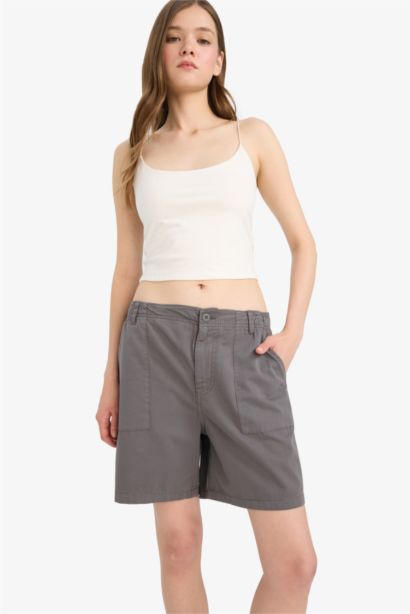 Gabardine Normal Waist Short Leg Shorts