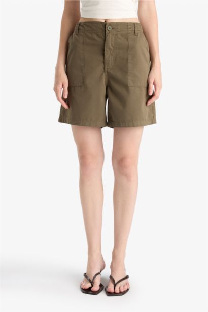 Gabardine Normal Waist Short Leg Shorts