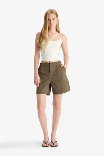 Gabardine Normal Waist Short Leg Shorts