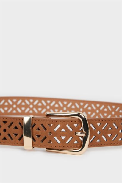 حزام جلد صناعي بمشبك مستطيل