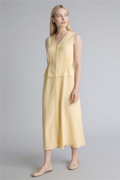 V Yaka Gofre Dokulu Kolsuz Elbise