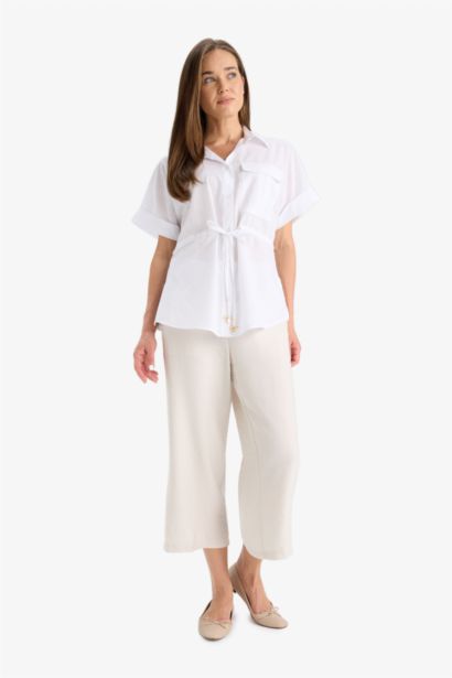Crop Fit Capri Pants