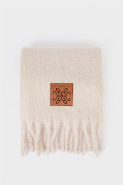 Woman Woven Label Scarf