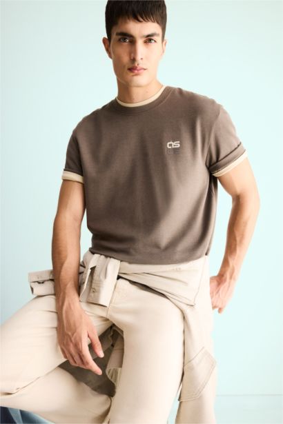 Regular Fit Crew Neck Slogan Pattern Short Sleeve T-Shirt