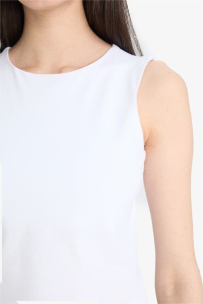 Regular Fit Basic Crew Neck Tank Top