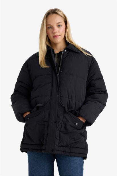 Водонепроницаемая куртка-парка Regular Fit с воротником поло из складчатой ткани