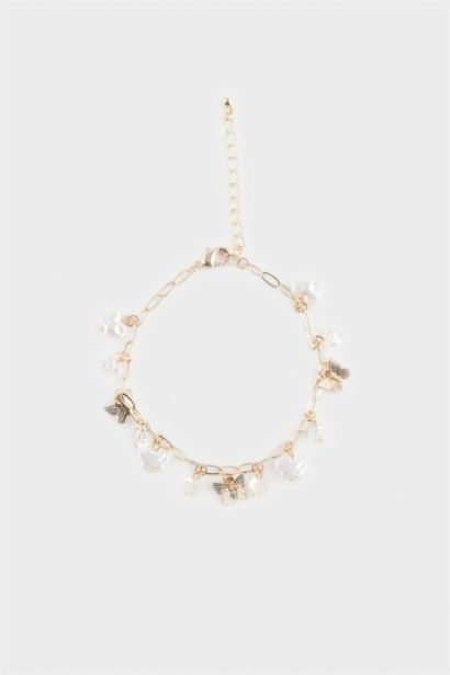 Женский браслет золотого цвета с подвеской в виде бабочки и жемчугом