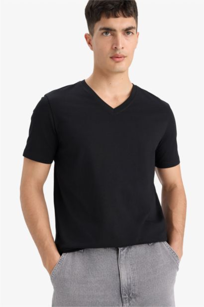 تيشيرت نص ردن سليم فيت بياخة V