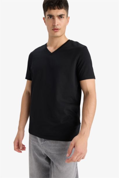 تيشيرت نص ردن سليم فيت بياخة V