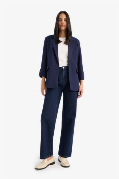 سترة بليزر قصة عادية بياخة مربعة