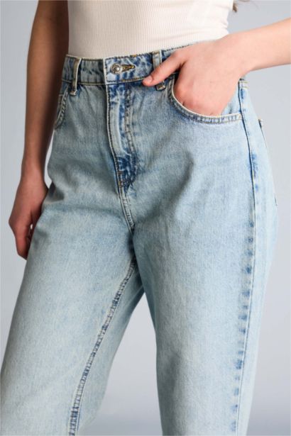 بنطرون جينز وايد ليج برجل واسع وخصر عالي