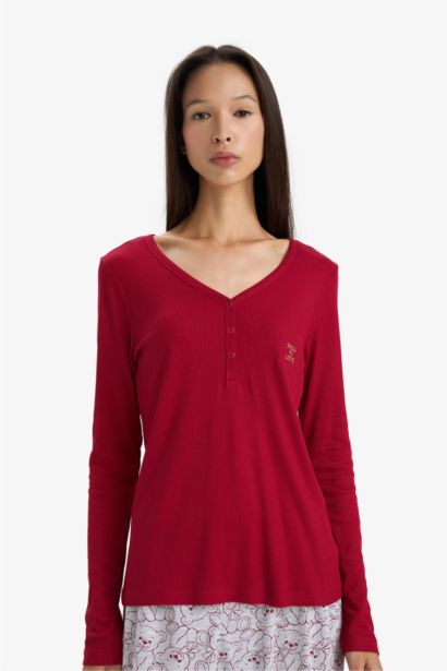 Regular Fit V-Neck Camisole Knitted Tops