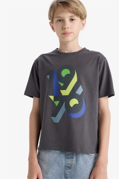 Boy Crew Neck Short Sleeve Printed T-Shirt