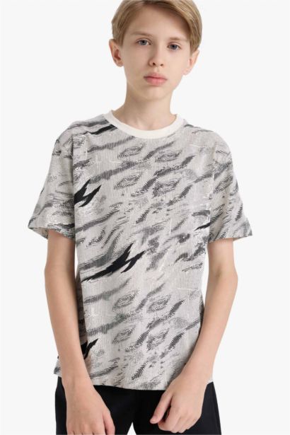 تيشيرت اولادي نص كم قصة عادية بياقة مستديرة