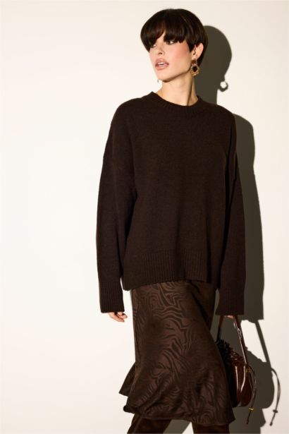 Oversize Fit Crew Neck Knit Pullover