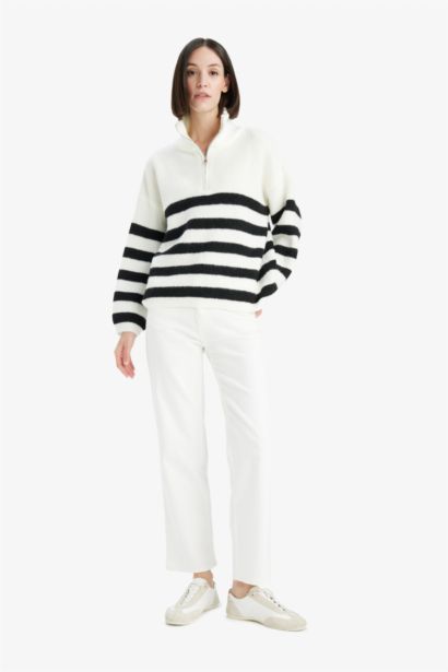 Relax Fit Yarım Fermuarlı Çizgili Triko Kazak