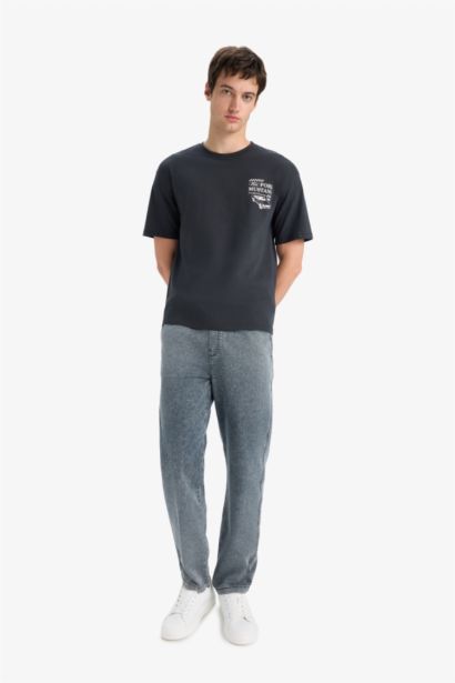 Elastic Waist Wide Leg Jeans