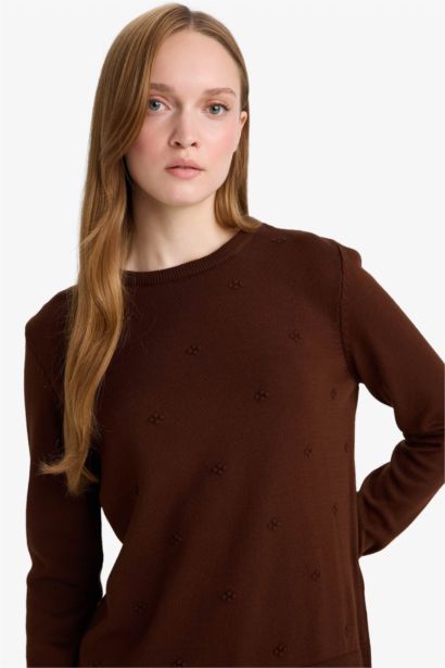 بلوز صوف قصة عادية بياخة مستديرة