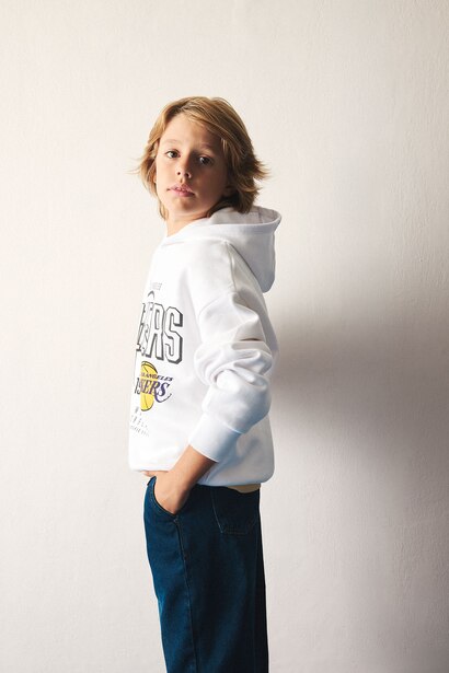 Regular Fit NBA Los Angeles Lakers Licensed Hooded Sweatshirt