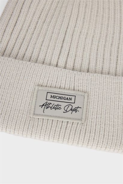 Erkek Etiket Baskılı İçi Polarlı Bere