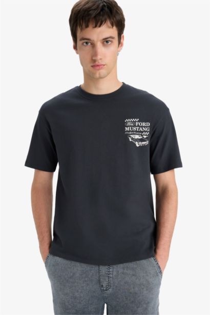 %100 Pamuk Ford Motor Company Boxy Fit Bisiklet Yaka Sırt Baskılı Kısa Kollu Tişört