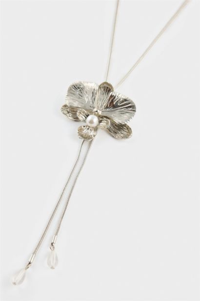 DCEY x DeFacto Kadın İnci Detaylı Çiçekli Kolye