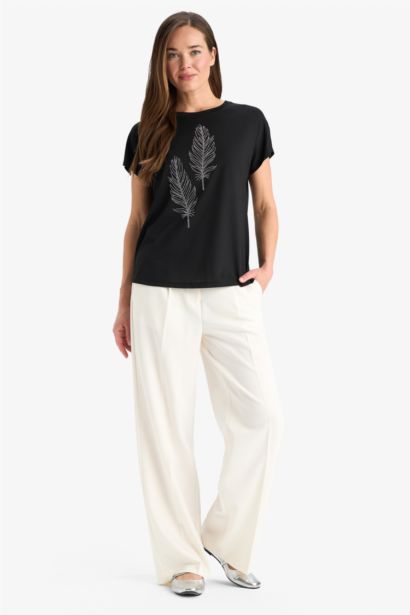 Regular Fit Crew Neck Short Sleeve T-Shirt