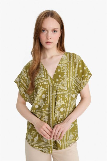 V Neck Patterned Short Sleeve Blouse