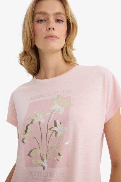 Woman Short Sleeve T-Shirt