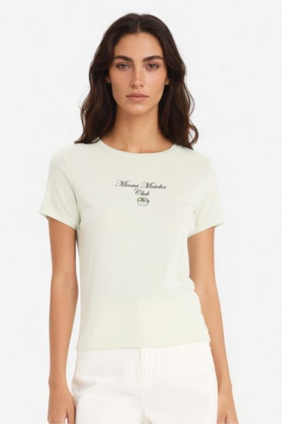 Regular Fit Crew Neck Slogan Printed Ribbon T-Shirt