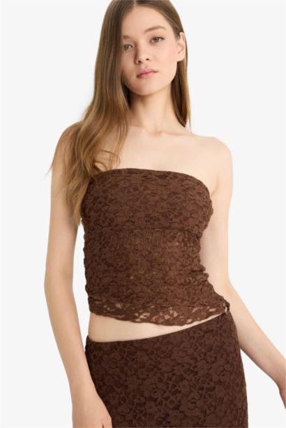 توب دانتيل سليم فيت بدون حمالات