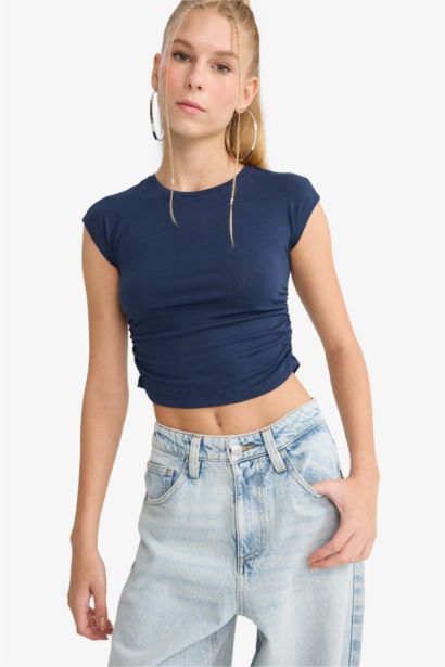 Woman Short Sleeve T-Shirt