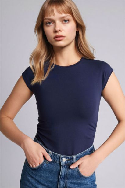 Футболка Fitted из модала