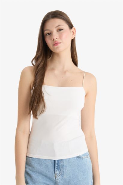 Fitted Kare Yaka Basic Düz Askılı Beyaz Atlet