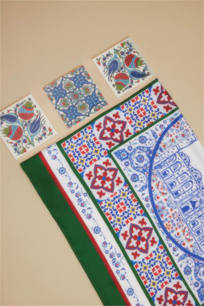 Woman Foulard