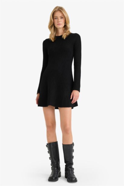 A Cut Crew Neck Knitwear Dress