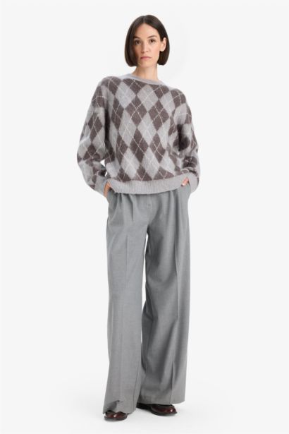 Relax Fit вязаный свитер с круглым вырезом