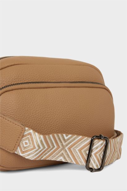 Suni Deri Çapraz Çanta