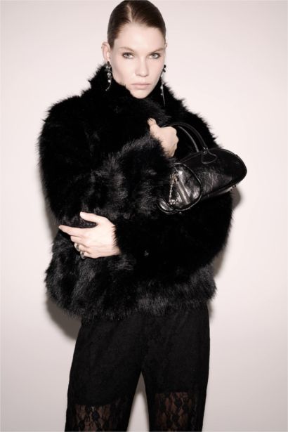 Regular Fit Kısa Suni Kürk